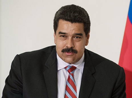 Мадуро пригрозил прибегнуть к оружию для защиты своего политического курса