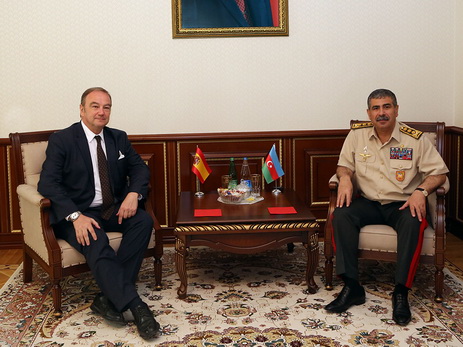 Азербайджан развивает военное сотрудничество с Испанией – ФОТО