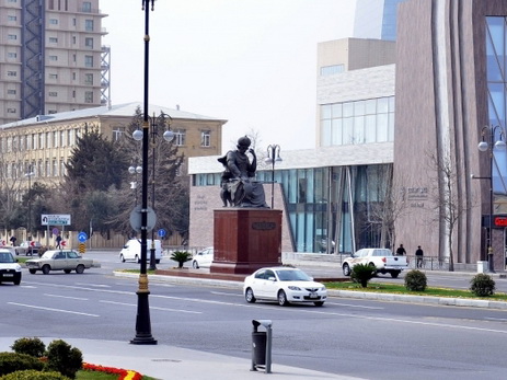 Планируется перенос памятника Хатаи