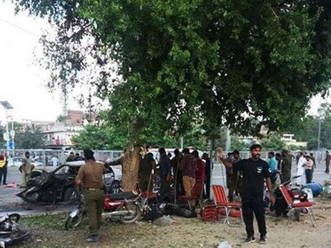 Число жертв взрыва в пакистанском Лахоре выросло до 26 - ФОТО
