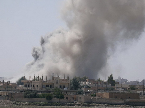 СМИ: более 30 человек погибли в результате удара ВВС коалиции по зданию тюрьмы в Сирии