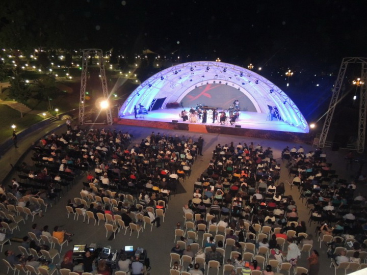 Выступление Baku Chamber Orchestra в Габале было встречено аплодисментами - ФОТО