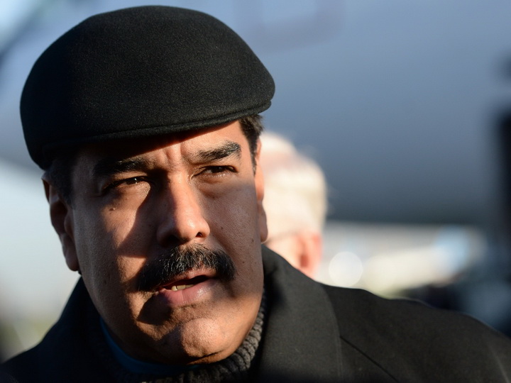 У президента Венесуэлы Николаса Мадуро отобрали орден