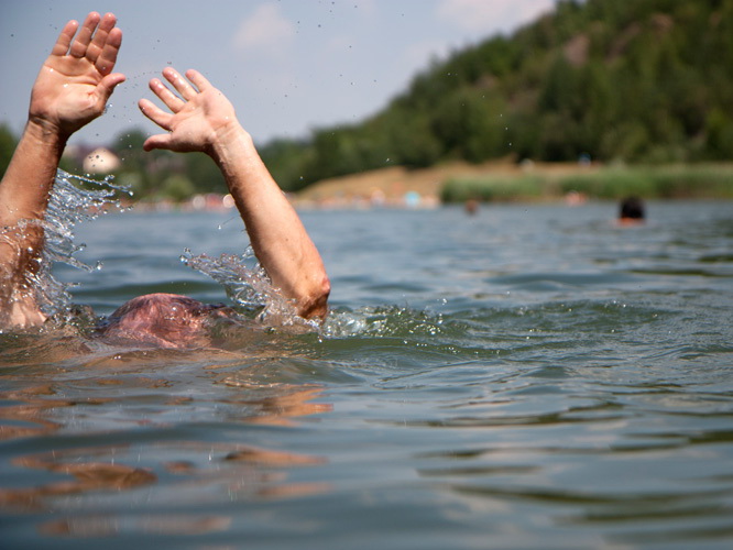 В озере Севан утонул военнослужащий российской военной базы