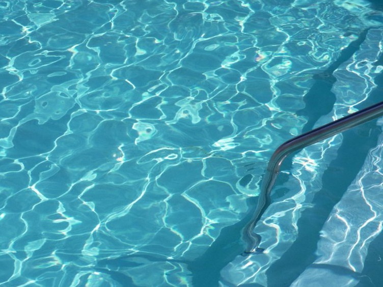 Гражданин Азербайджана утонул в бассейне ростовского аквапарка
