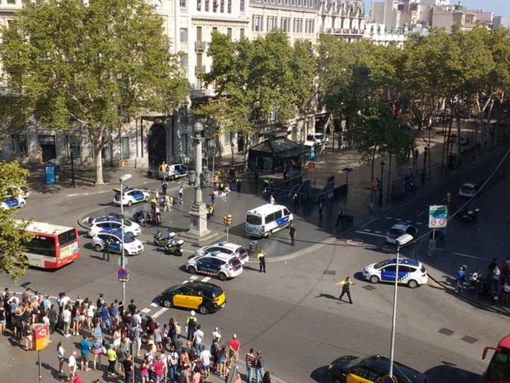 Число пострадавших в результате теракта в Барселоне достигло 119 человек - ФОТО - ВИДЕО - ОБНОВЛЕНО