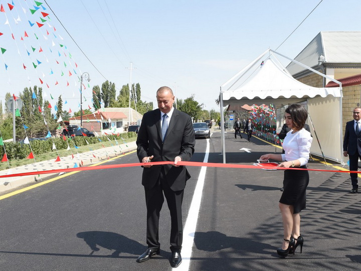 Президент Ильхам Алиев принял участие в открытии автомобильной дороги Шамкир-Ени Гейче-Даг Джеир - ФОТО