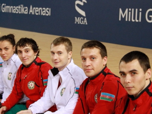 Сборная Азербайджана по прыжкам на батуте завоевала серебро на Кубке мира