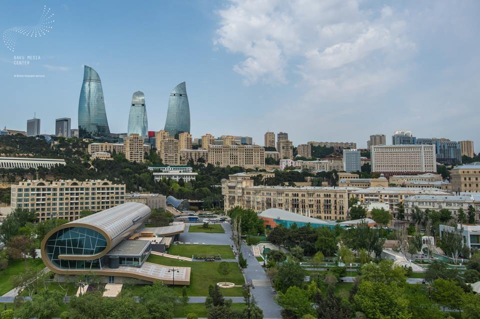 Концентрация пыли в воздухе в Баку и на Абшероне в течение суток снизится до нормы