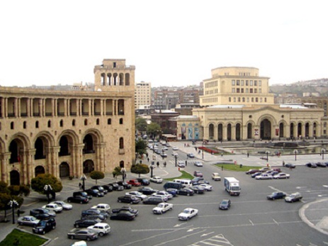 Ermənistan parlamentində bomba həyacanı