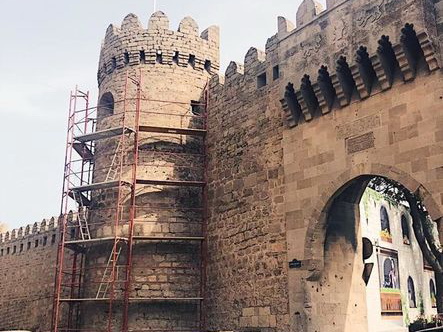 Австрийцы реставрируют крепостные ворота Ичери шехер – ФОТО