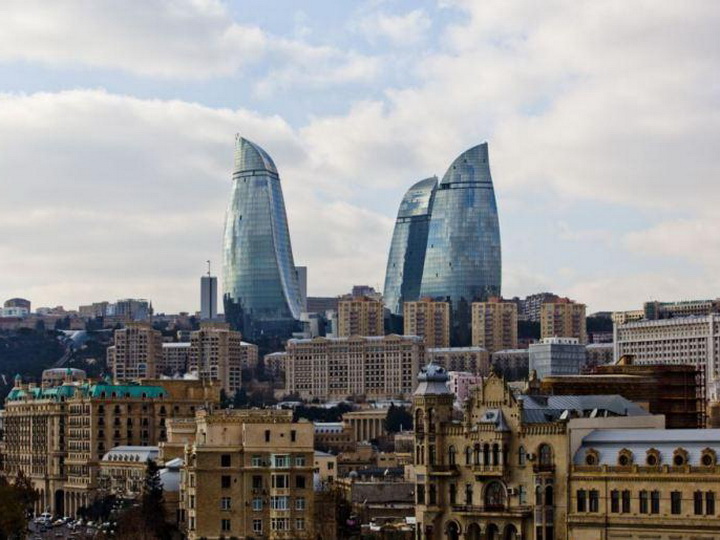 В воскресенье в Баку облачно, возможен дождь