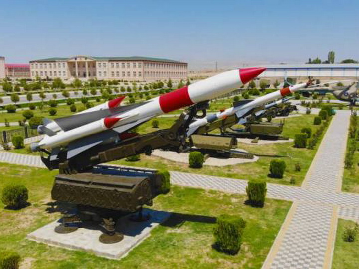 Экспозиция Нахчыванского военного музея пополнилась истребителями и ЗРК - ФОТО