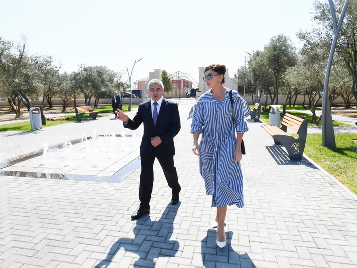 Первый вице-президент Мехрибан Алиева ознакомилась с новосозданным парком отдыха в Кюрдаханы - ФОТО
