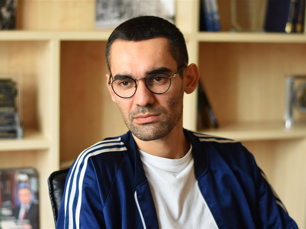 «Грядут перемены!». Режиссер Руфат Гасанов о новой волне азербайджанского кино - ФОТО