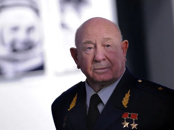 Умер космонавт Алексей Леонов — первый человек, вышедший в открытый космос
