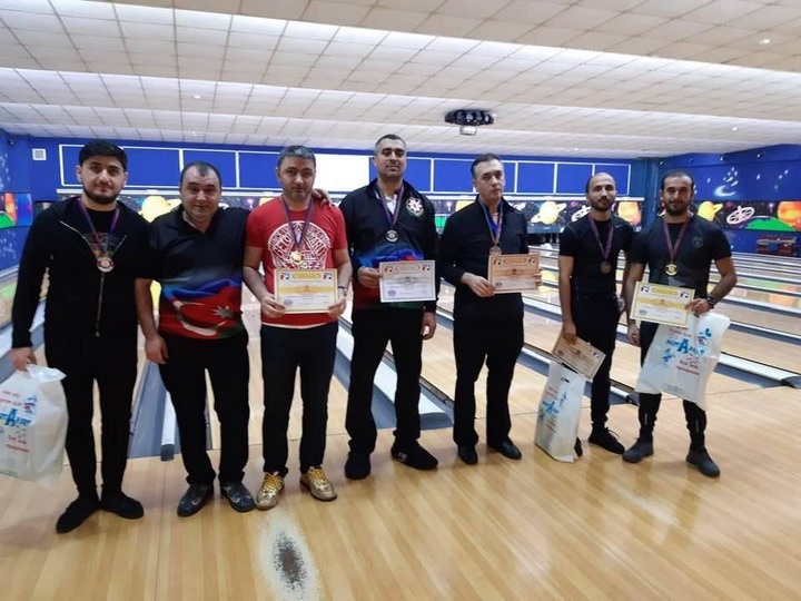 Определились победители второго тура чемпионата Азербайджана по боулингу
