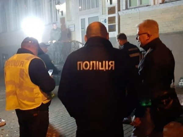 Двое мужчин погибли в результате взрыва гранаты в центре Киева