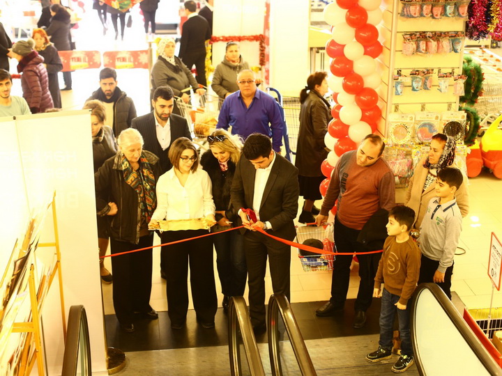 В Баку открылся магазин предметов быта площадью 6500 кв.м - ФОТО