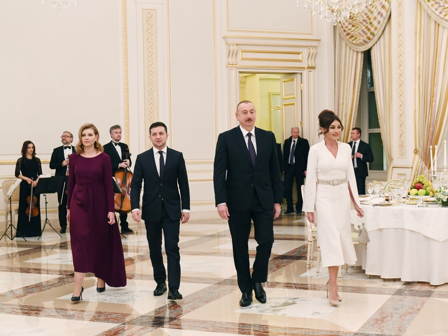 Владимир Зеленский: «Да здравствует Украина, да здравствует Азербайджан!»