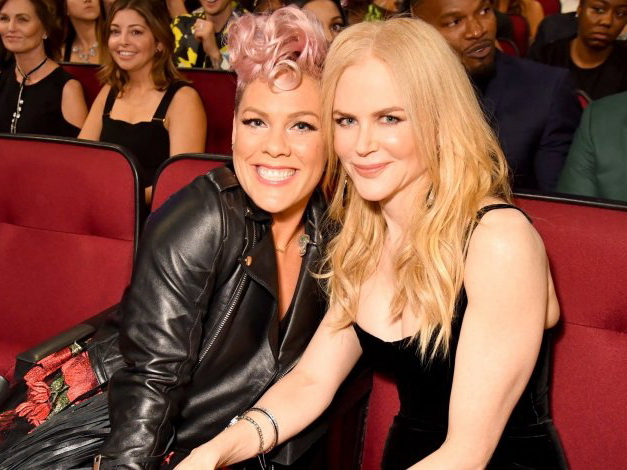 Николь Кидман и Пинк пожертвовали $1 млн на борьбу с пожарами в Австралии