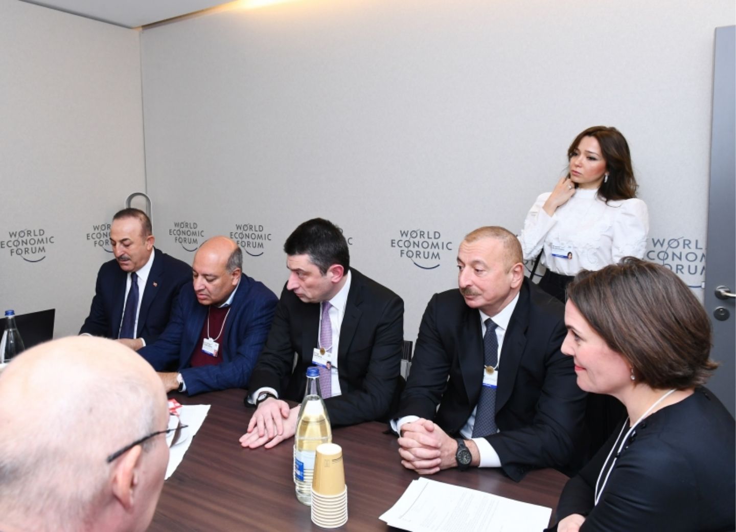 Президент Ильхам Алиев принял участие в заседании в рамках Всемирного экономического форума - ФОТО