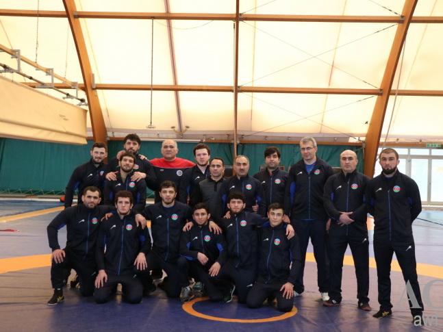 Азербайджанские вольники завершили чемпионат без золота, но на втором месте