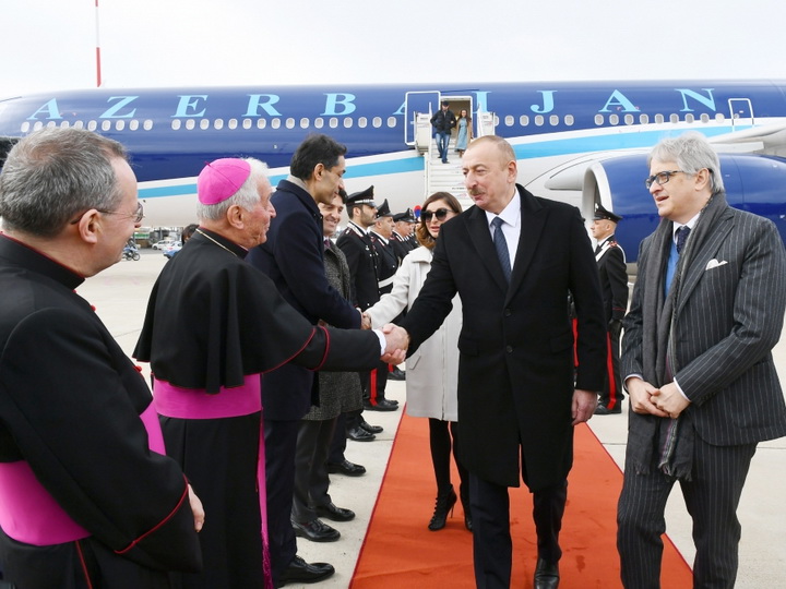 Президент Азербайджана прибыл с государственным визитом в Италию - ФОТО