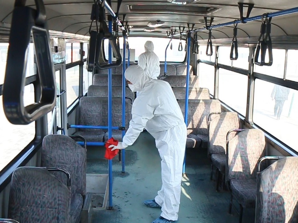 Дано поручение дезинфицировать все бакинские автобусы на конечных остановках: Профилактика коронавируса – ФОТО