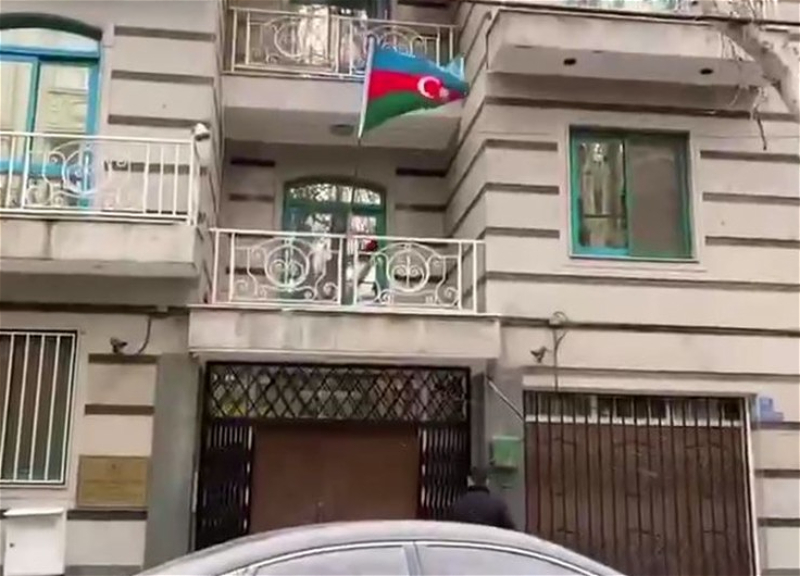 Ведется подготовка к возобновлению работы посольства Азербайджана в Тегеране - МИД Ирана
