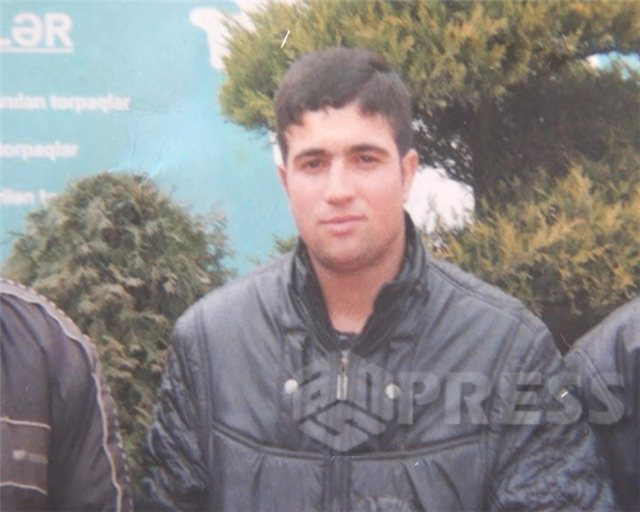В Азербайджане сын убил родителей - ФОТО