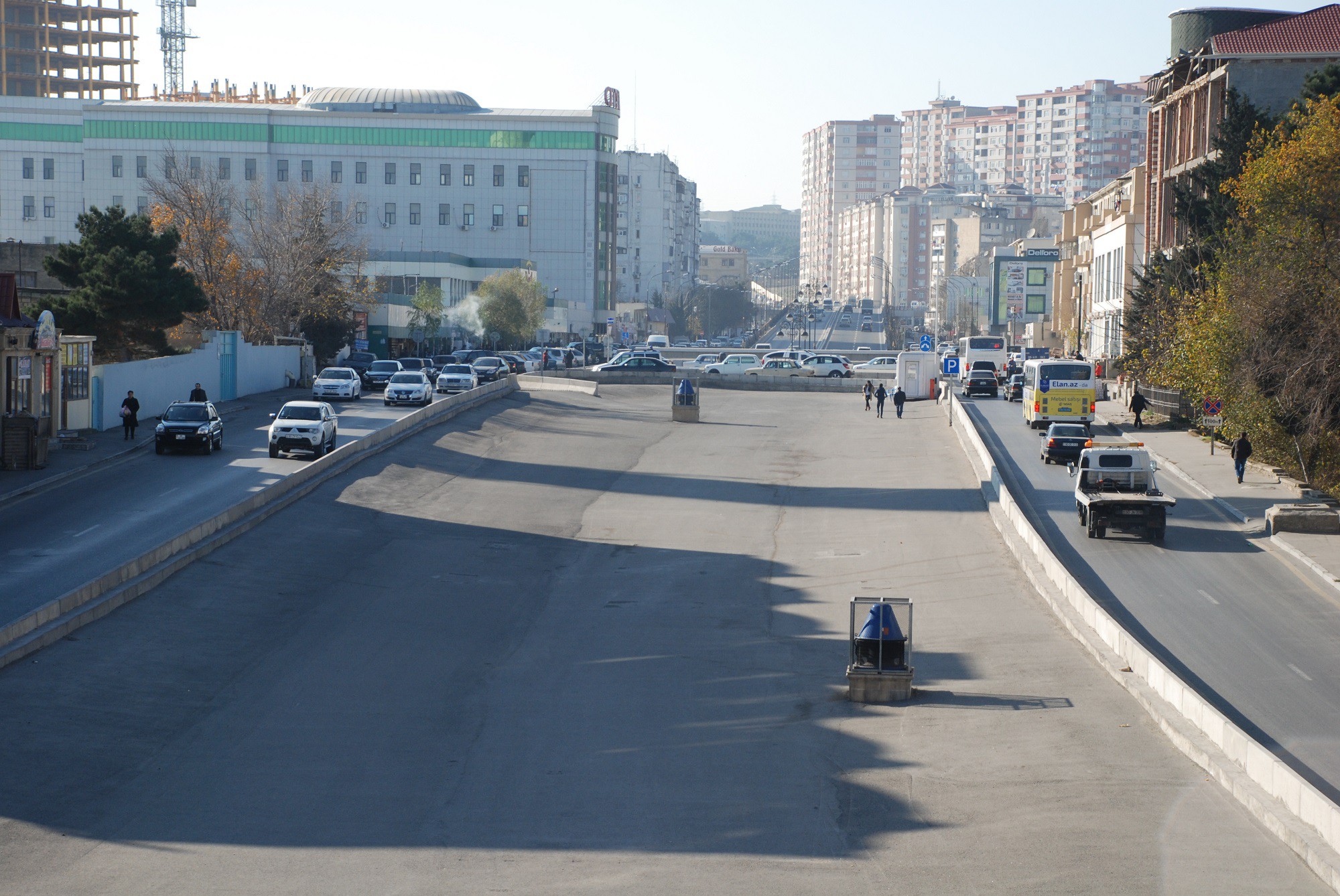 В Баку ликвидирована одна из крупных автопарковок – ФОТО