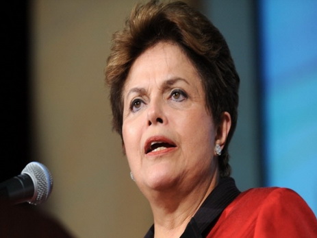 В Бразилии проходят митинги в поддержку импичмента президенту