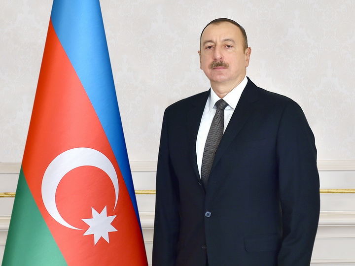 Президент Ильхам Алиев поздравил султана Бруней-Даруссалама